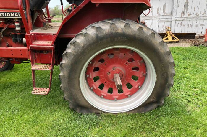 Feeding Floor Cleanup, Moving Equipment, Flat Tire